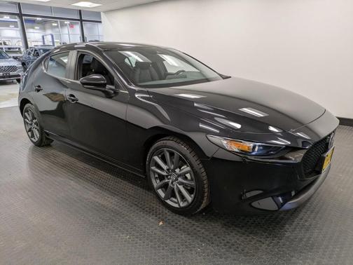 2022 Mazda Mazda3 FWD w/Select Package