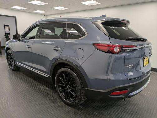 2023 Mazda CX-9 Carbon Edition