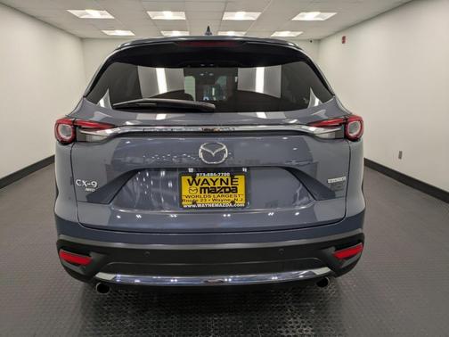 2023 Mazda CX-9 Carbon Edition