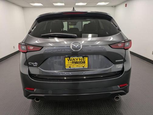 2022 Mazda CX-5 2.5 S Preferred Package