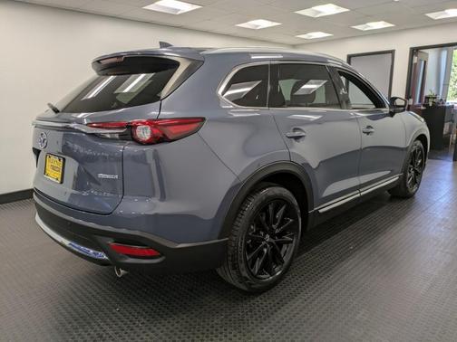 2023 Mazda CX-9 Carbon Edition