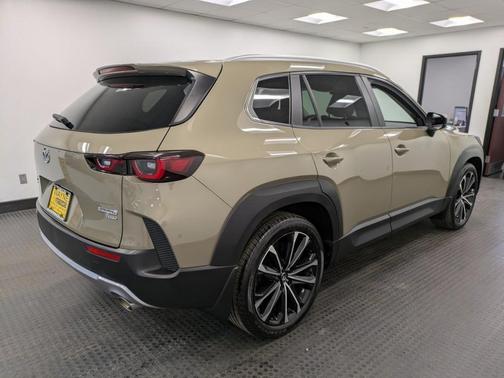 2023 Mazda CX-50 2.5 Turbo