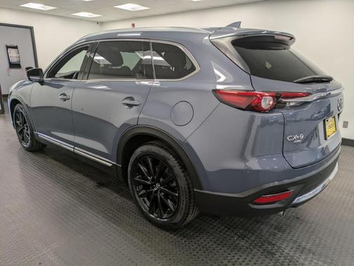 2023 Mazda CX-9 Carbon Edition