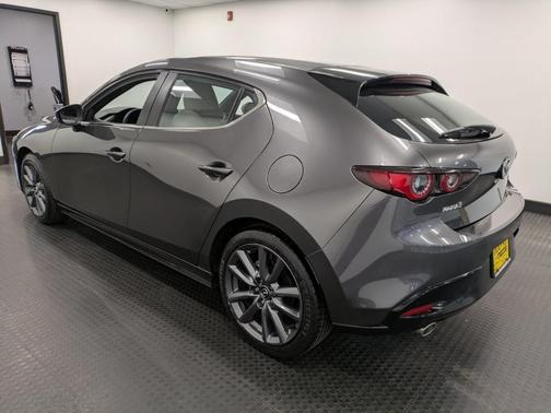 2022 Mazda Mazda3 FWD w/Preferred Package