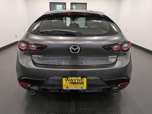 2022 Mazda Mazda3 FWD w/Preferred Package