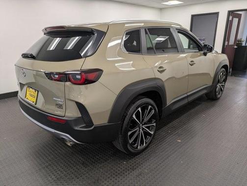 2023 Mazda CX-50 2.5 Turbo