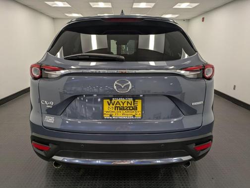 2023 Mazda CX-9 Carbon Edition