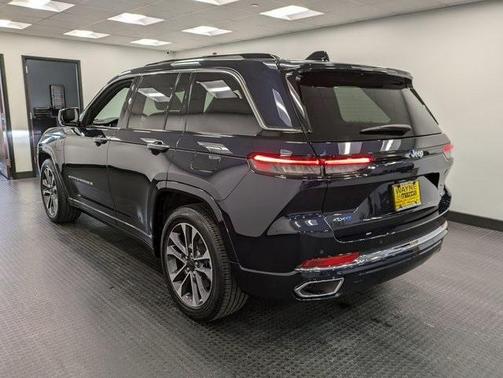 2023 Jeep Grand Cherokee 4xe Overland
