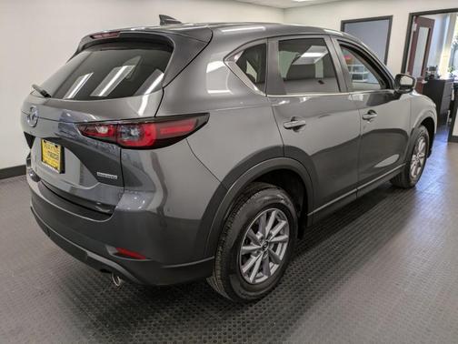 2023 Mazda CX-5 2.5 S Preferred Package