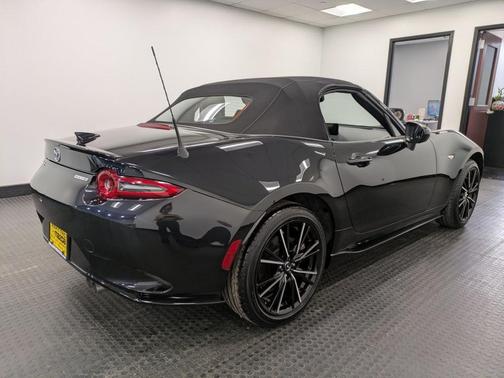 2024 Mazda MX-5 Miata Grand Touring