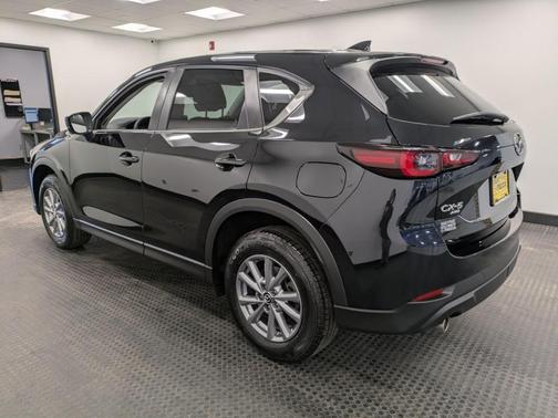 2023 Mazda CX-5 2.5 S Preferred Package