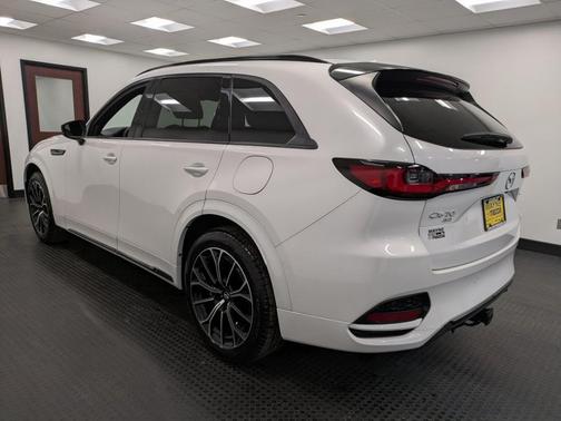 2025 Mazda CX-70 CX-70