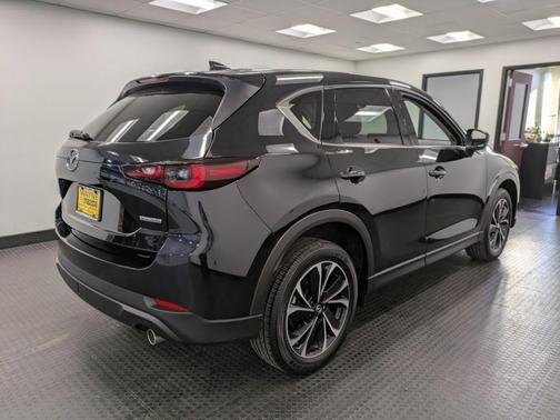 2022 Mazda CX-5 2.5 S Premium