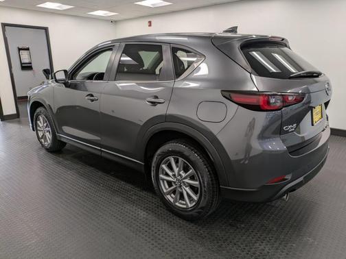 2022 Mazda CX-5 2.5 S Preferred Package