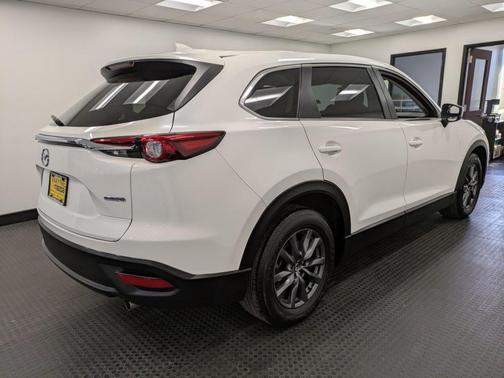 2022 Mazda CX-9 Sport
