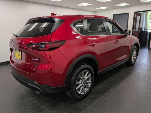2022 Mazda CX-5 2.5 S Preferred Package