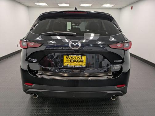 2022 Mazda CX-5 2.5 S Preferred Package