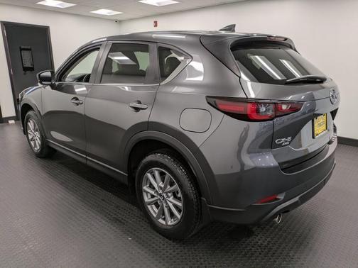 2022 Mazda CX-5 2.5 S Preferred Package