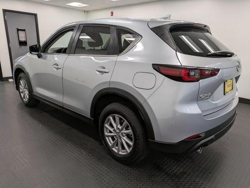 2022 Mazda CX-5 2.5 S Preferred Package