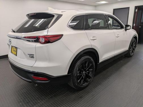 2022 Mazda CX-9 Touring Plus