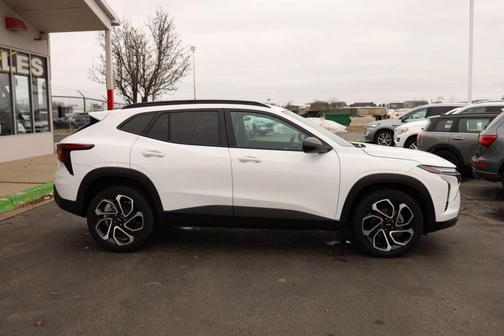 2025 Chevrolet Trax FWD 2RS