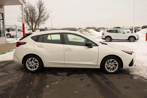 2024 Subaru Impreza Base