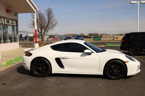 2019 Porsche 718 Cayman Coupe 2D