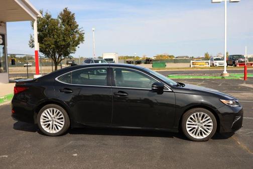 2016 Lexus ES 350 Base