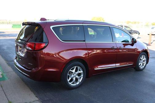 2019 Chrysler Pacifica Limited