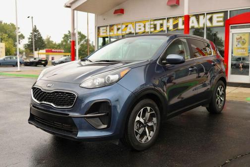 2022 Kia Sportage LX