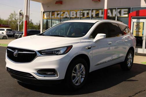 White 2018 Buick Enclave Essence