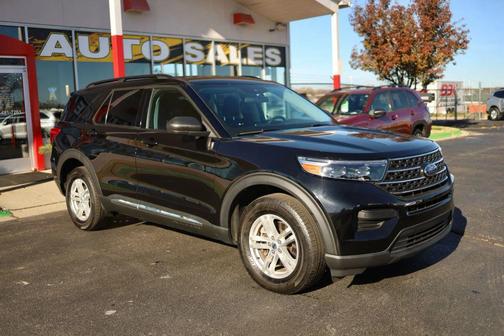 2022 Ford Explorer XLT Sport Utility 4D