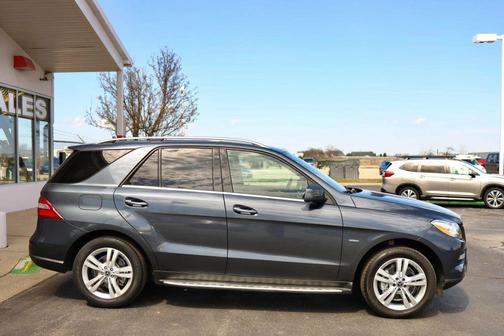 Gray 2012 Mercedes-Benz M-Class 4MATIC
