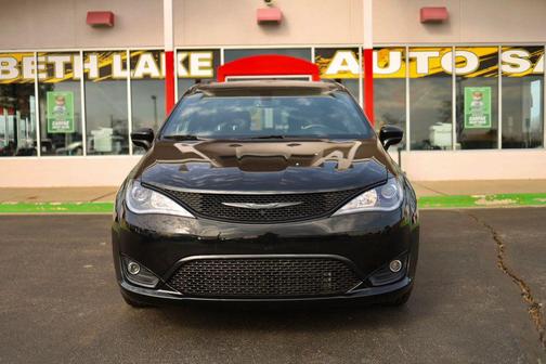 Black 2020 Chrysler Pacifica L