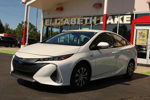 White 2019 Toyota Prius Prime Premium