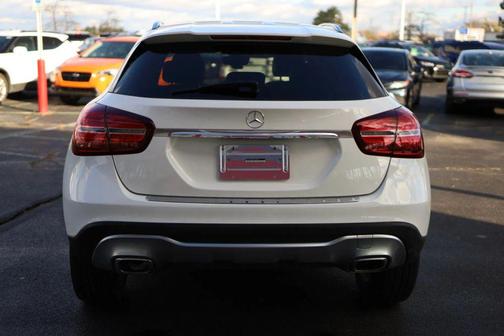 2019 Mercedes-Benz GLA 250 Base