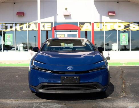 2024 Toyota Prius XLE