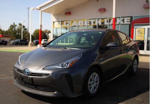 2022 Toyota Prius XLE