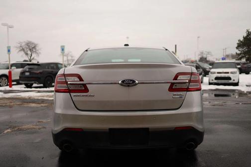 2016 Ford Taurus SEL