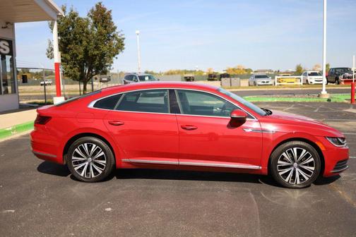 2019 Volkswagen Arteon 2.0T SE 4MOTION