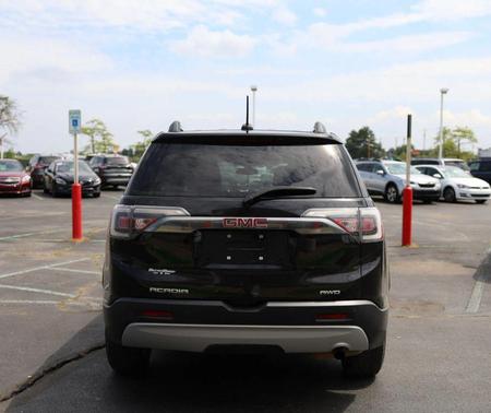 2018 GMC Acadia SLE-2