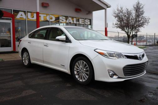 2015 Toyota Avalon Hybrid XLE Premium