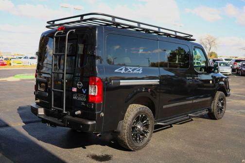 2020 Nissan NV Passenger NV3500 HD SL V8