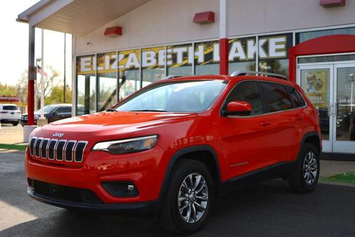 Orange 2021 Jeep Cherokee Latitude Lux