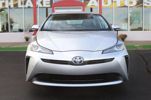 2022 Toyota Prius XLE