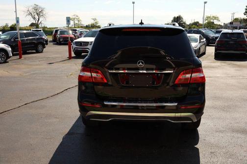 Black 2015 Mercedes-Benz M-Class ML 350 Sport Utility 4D