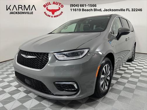 2023 Chrysler Pacifica Hybrid Touring L