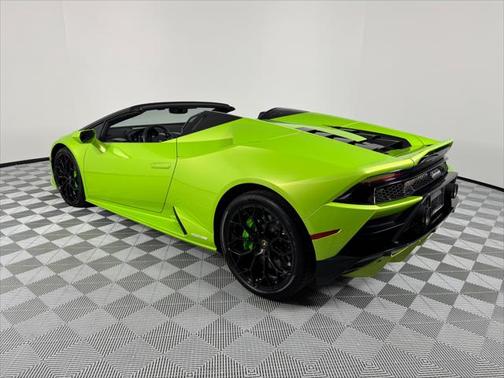 2024 Lamborghini Huracan EVO Spyder