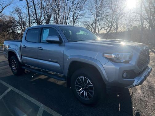 2020 Toyota Tacoma TRD Sport