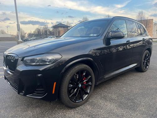 Black Sapphire Metallic 2023 BMW X3 M40i
